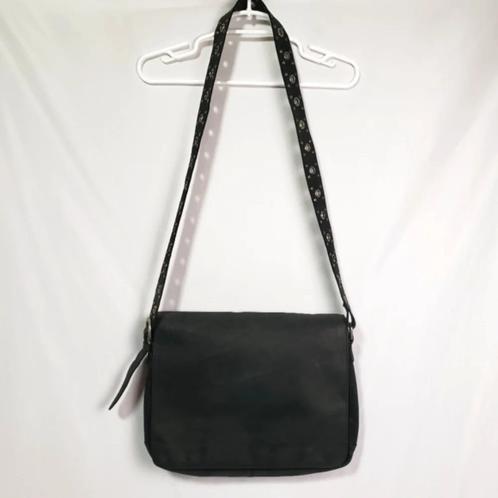 Wilsons M.Julian Leather Nubuck Messenger Crossbody Bag